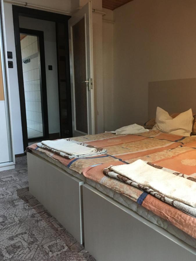 Hotel Ferenc Vendeghaz Hévíz Exteriér fotografie